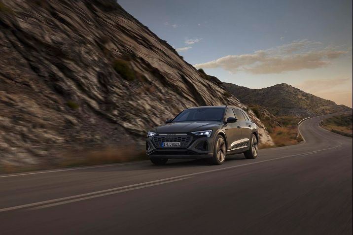 Audi Q8 e-tron