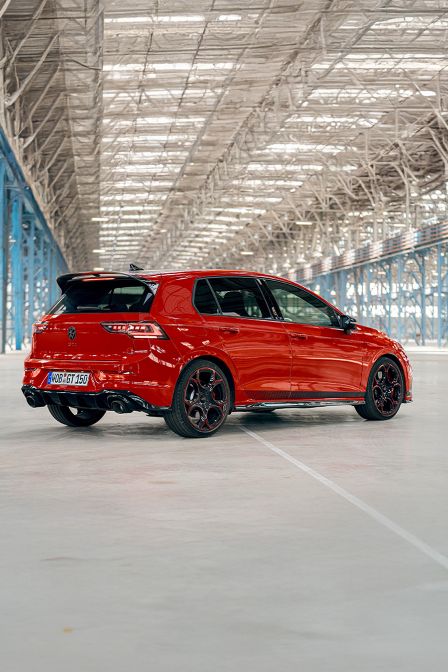 %u043D%u043E%u0432%u0438%u044F%u0442%20Golf%20GTI%20Edition%2050